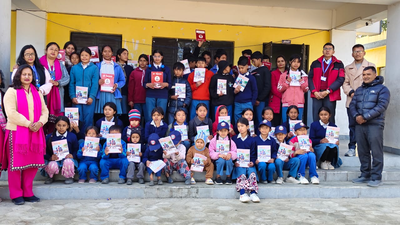 Distribution of Blankets "Gift of Warmth 2026"and stationery materials